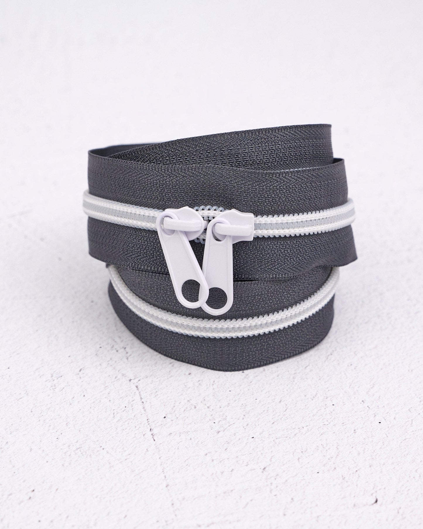 Ash - Handbag Zipper - Renaissance Ribbons