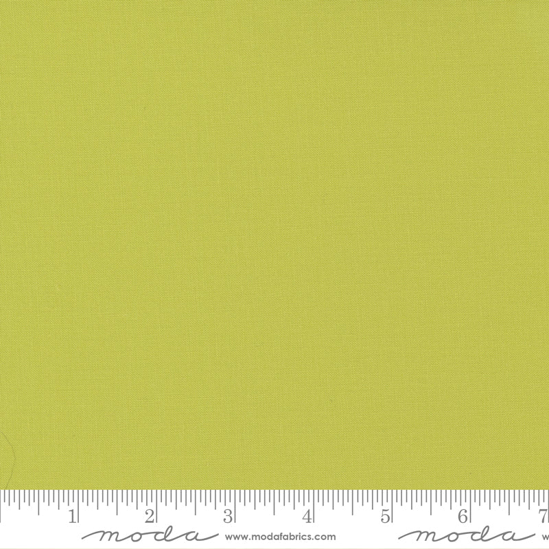 Bella Solids - Chartreuse - 9900 188 - Half Yard