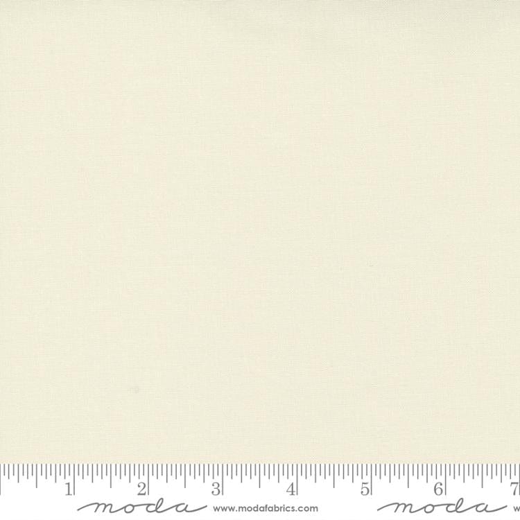 Bella Solids - Snow - 9900 11 - Half Yard