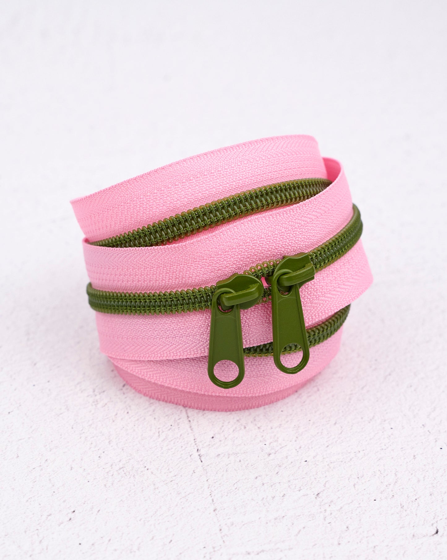 40" Handbag Zipper - Olive Blossom - Renaissance Ribbons