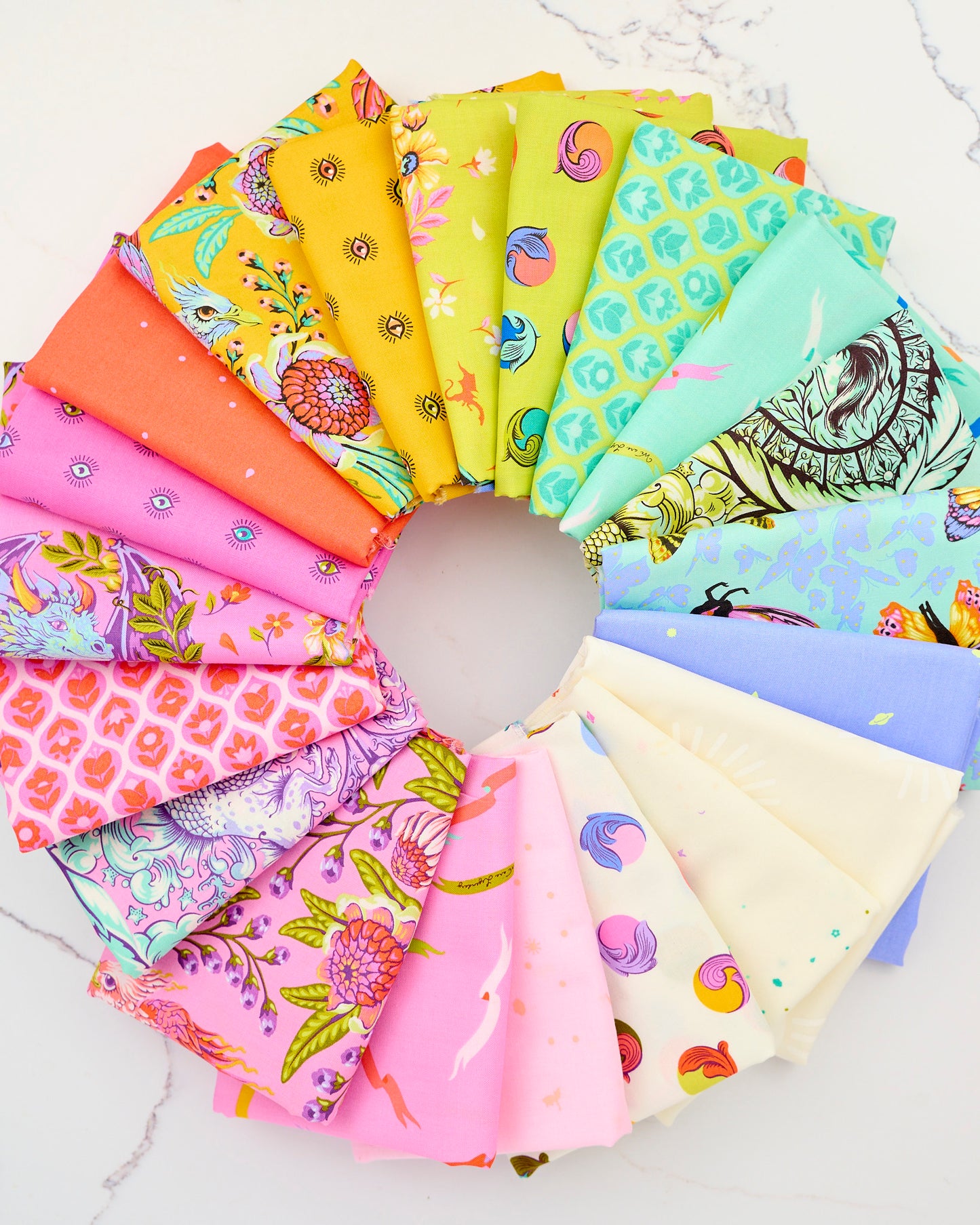 Legendary Fat Quarter Bundle by Tula Pink, 20 pieces (Preorder)
