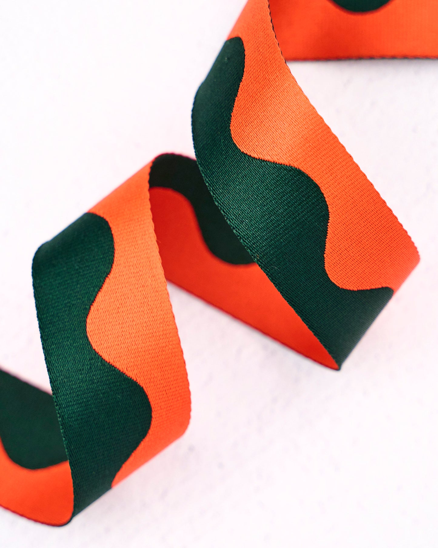 Wavy Webbing in Croton - 1-1/2" width - by Renaissance Ribbons - 3 YD PACK