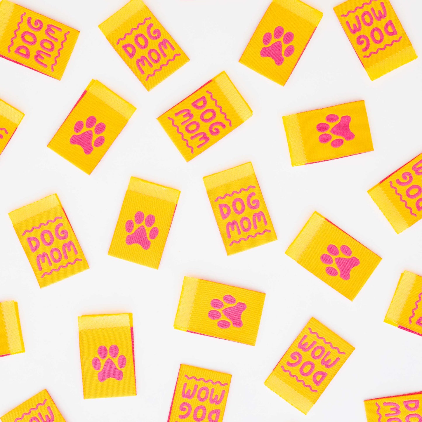 Sarah Hearts - Dog Mom - Sewing Woven Clothing Label Tags - LP206