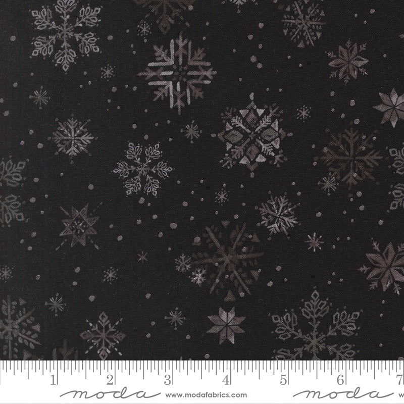 Snowflakes Midnight - Mums Christmas by Robin Pickens for Moda - Half Yard Fabric (Preorder)