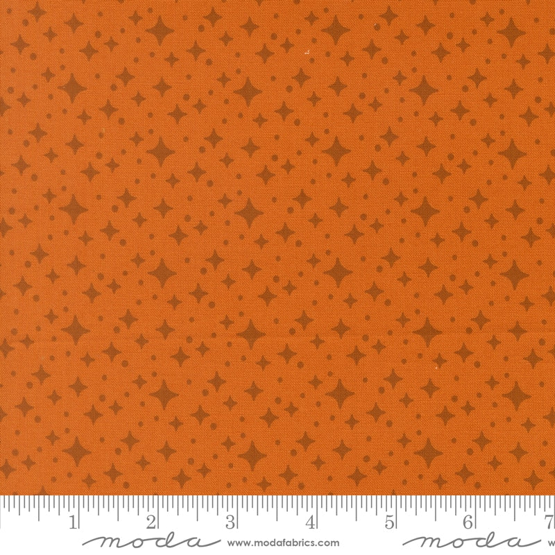 Popcorn Starlight in Longhorn - by Elizabeth Hartman for Moda (Preorder)