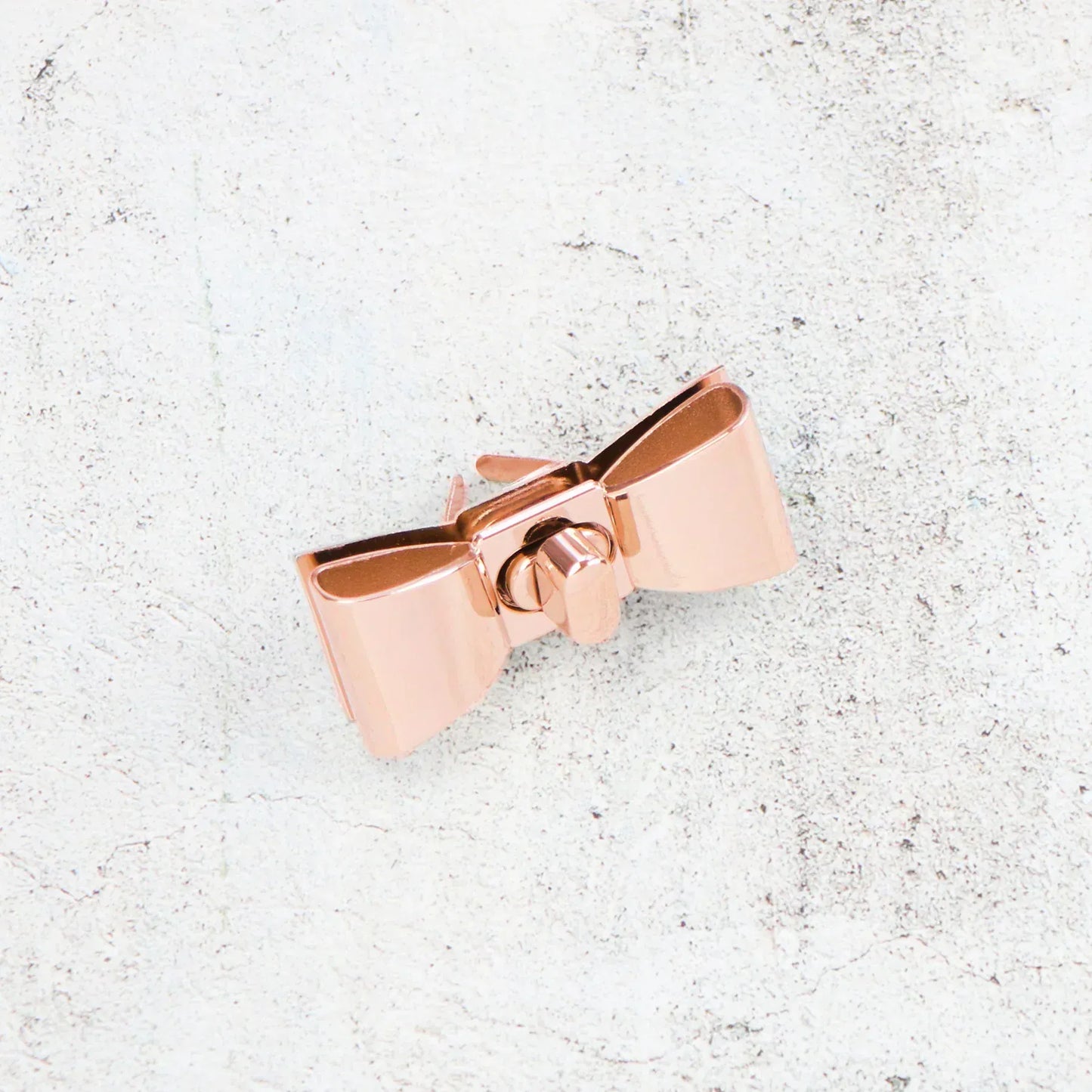 Bowtie Turn Lock - Rose Gold - Sallie Tomato - STS301C