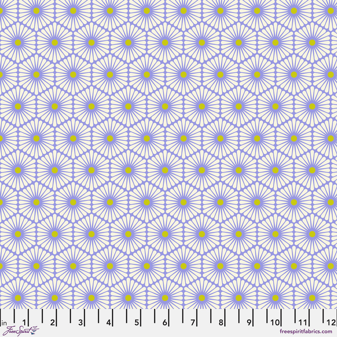  Besties - Daisy Chain in Bluebell - PWTP220.BLUEBELL - Half Yard