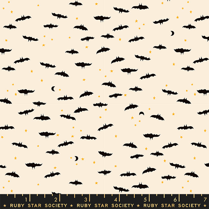 Tiny Frights - Bats in Natural - RS5115 13 - Half Yard