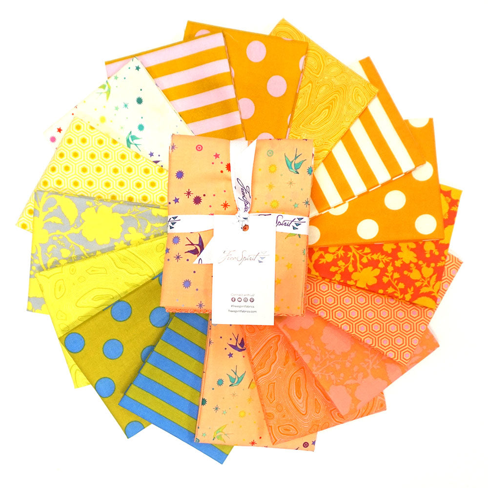 True Colors 2020 - Goldfish Fat Quarter Bundle of 16 Pieces - Tula Pink for Free Spirit