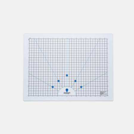 Daylight Company - Wafer 2 Lightbox Cutting Mat - U35032