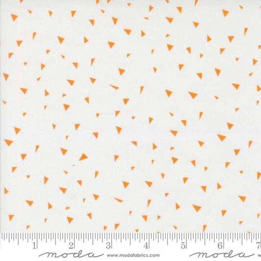 White Orange Shard quilting fabric, part of the Mixed Bag of Bonbons fabric collection by Jen Kingwell (SKU: 18529 11)