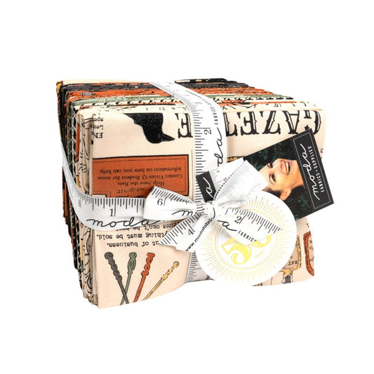 Home Sweet Haunt - 32 piece Fat Quarter Bundle - Stacy Iest Hsu - 20910AB