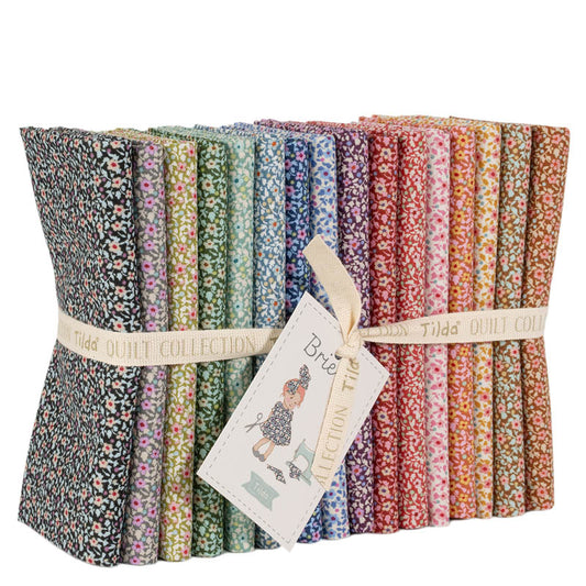Brie Basics Fat Quarter Bundle by Tilda Fabrics, 16 Pieces (Preorder)