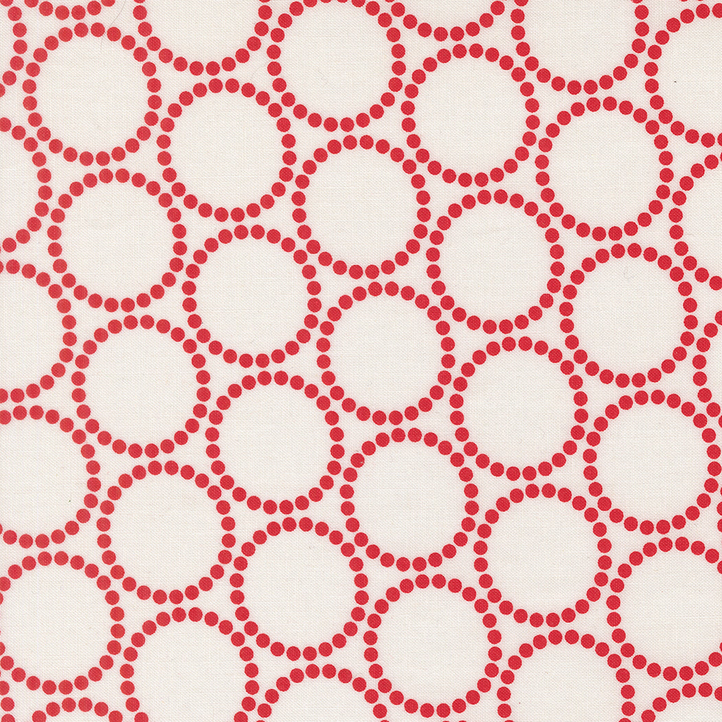 Pearl Bracelet in Champagne quilting fabric, part of the Funny Valentine fabric collection by Lizzy House (SKU: 37136 22)