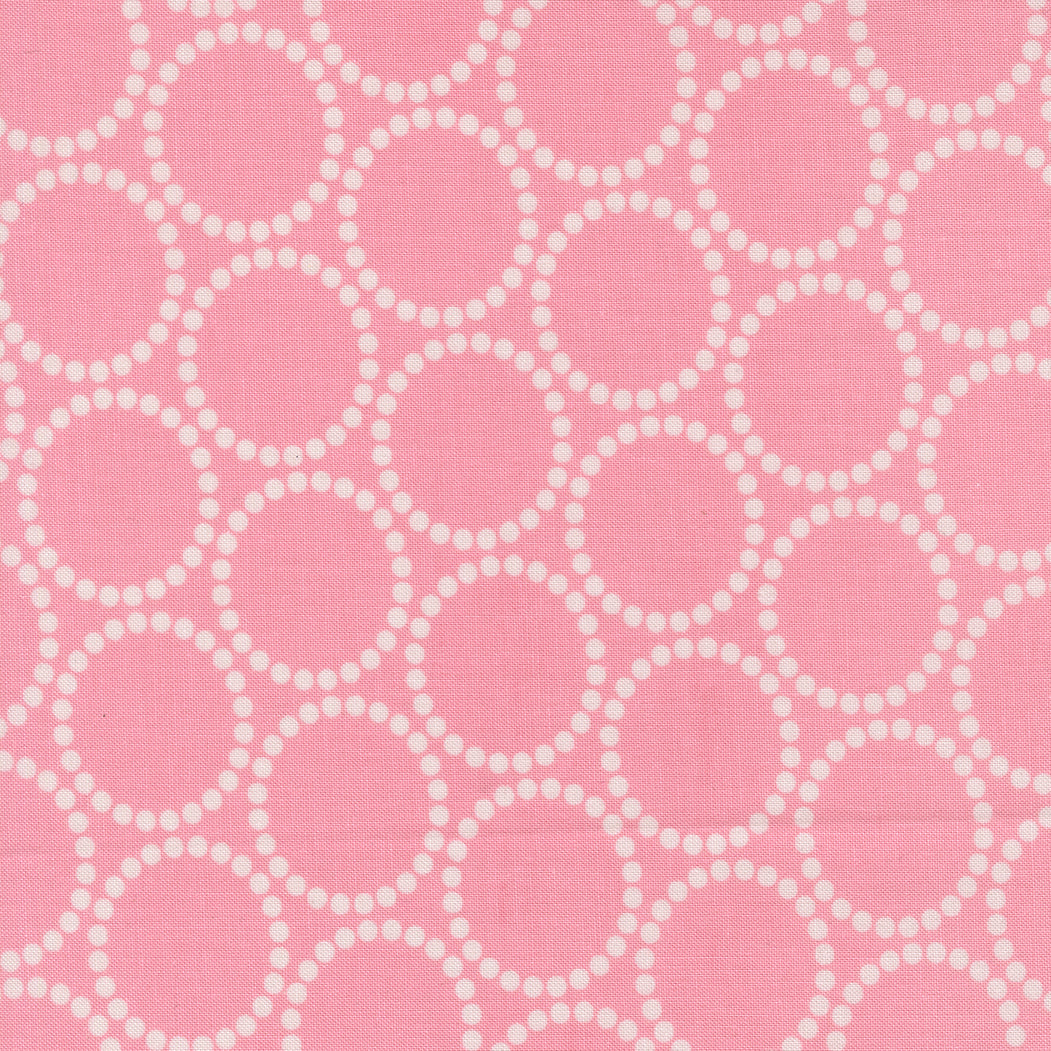 Pearl Bracelet in Ballerina quilting fabric, part of the Funny Valentine fabric collection by Lizzy House (SKU: 37136 25)