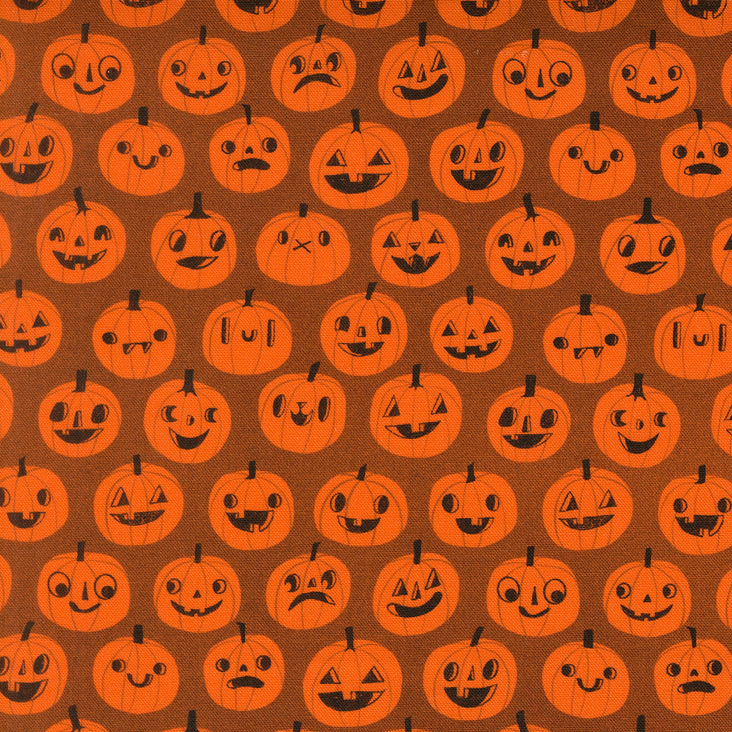 Pumpkins in Copper quilting fabric, part of the Only Treats fabric collection by Lizzy House (SKU: 37154 13)