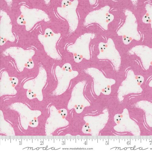 Hey Boo - Friendly Ghost in Purple Haze - 5211 15 - Half Yard