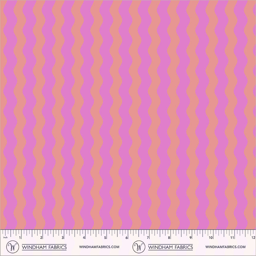 Waves in Peach/Pink quilting fabric, part of the Annabel's Blenders fabric collection by Annabel Wrigley (SKU: 55381-15)