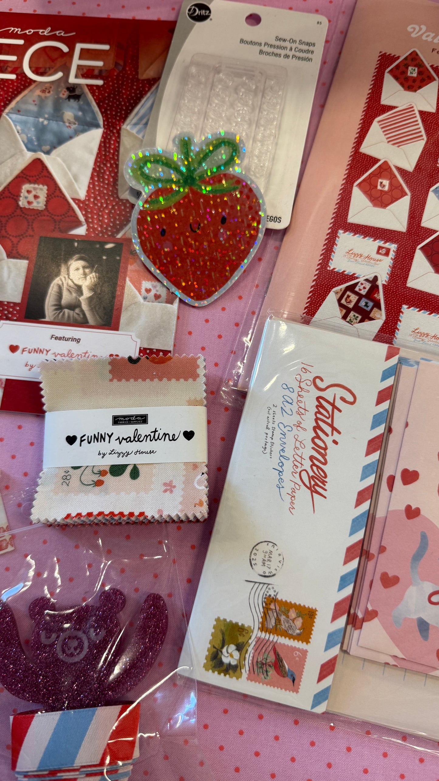 Funny Valentine Collectors Bin - Funny Valentine by Lizzy House - MBIN37140