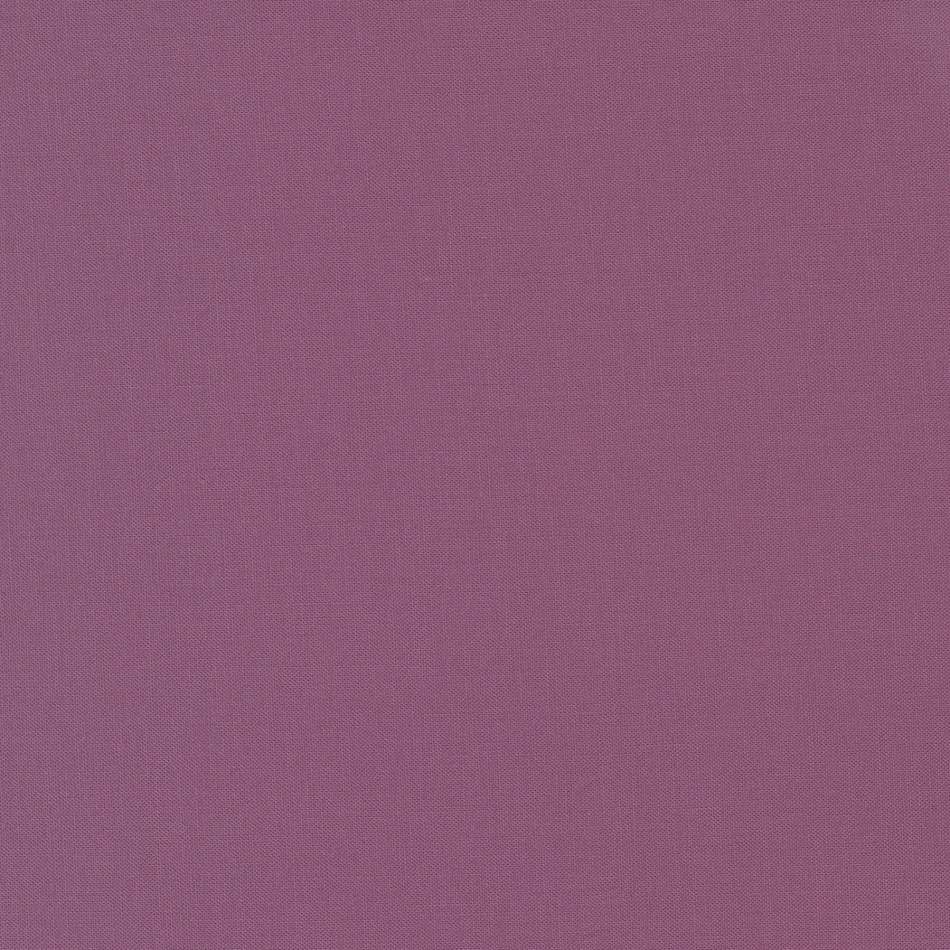 Bella Solids - Plum - 9900 204 - Half Yard