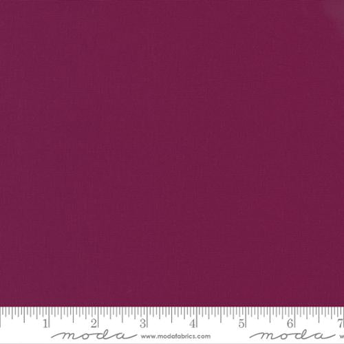 Bella Solids - Boysenberry - 9900 217 - Half Yard