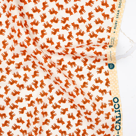 1 800 Calico - Meow in Natural - Alexia Abegg - RS4166 12 - Half Yard (Preorder)