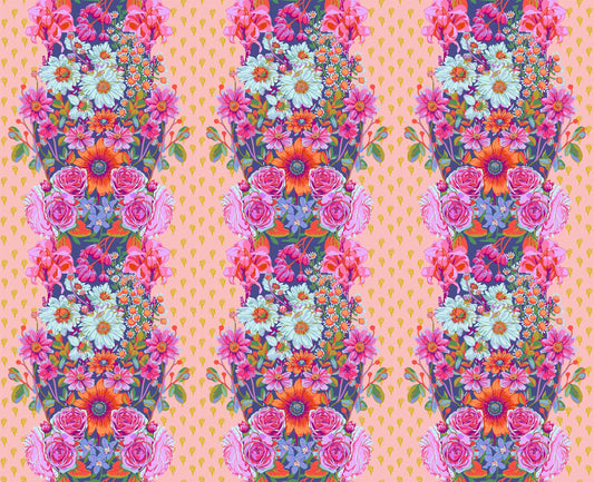 A closeup shot of the quilting fabric pattern called Beata's Garden, designed by Anna Maria Parry, in the candlelight colorway. The SKU is AMT137-20C.