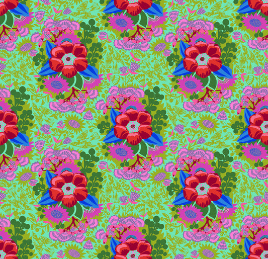 Centerpiece in Limerick quilting fabric, part of the Overdressed fabric collection by Anna Maria Textiles (SKU: AMT150-72C)