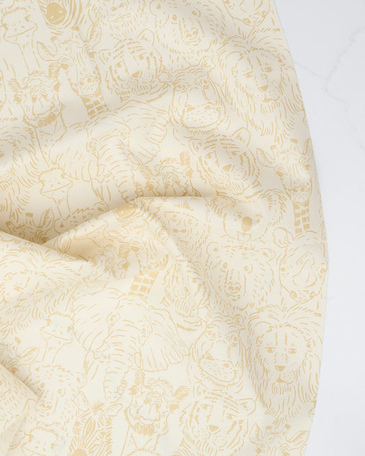 PREORDER - Animal Park Fun - One Big Happy Family - Stacy Iest Hsu - 20962 21 - Half Yard