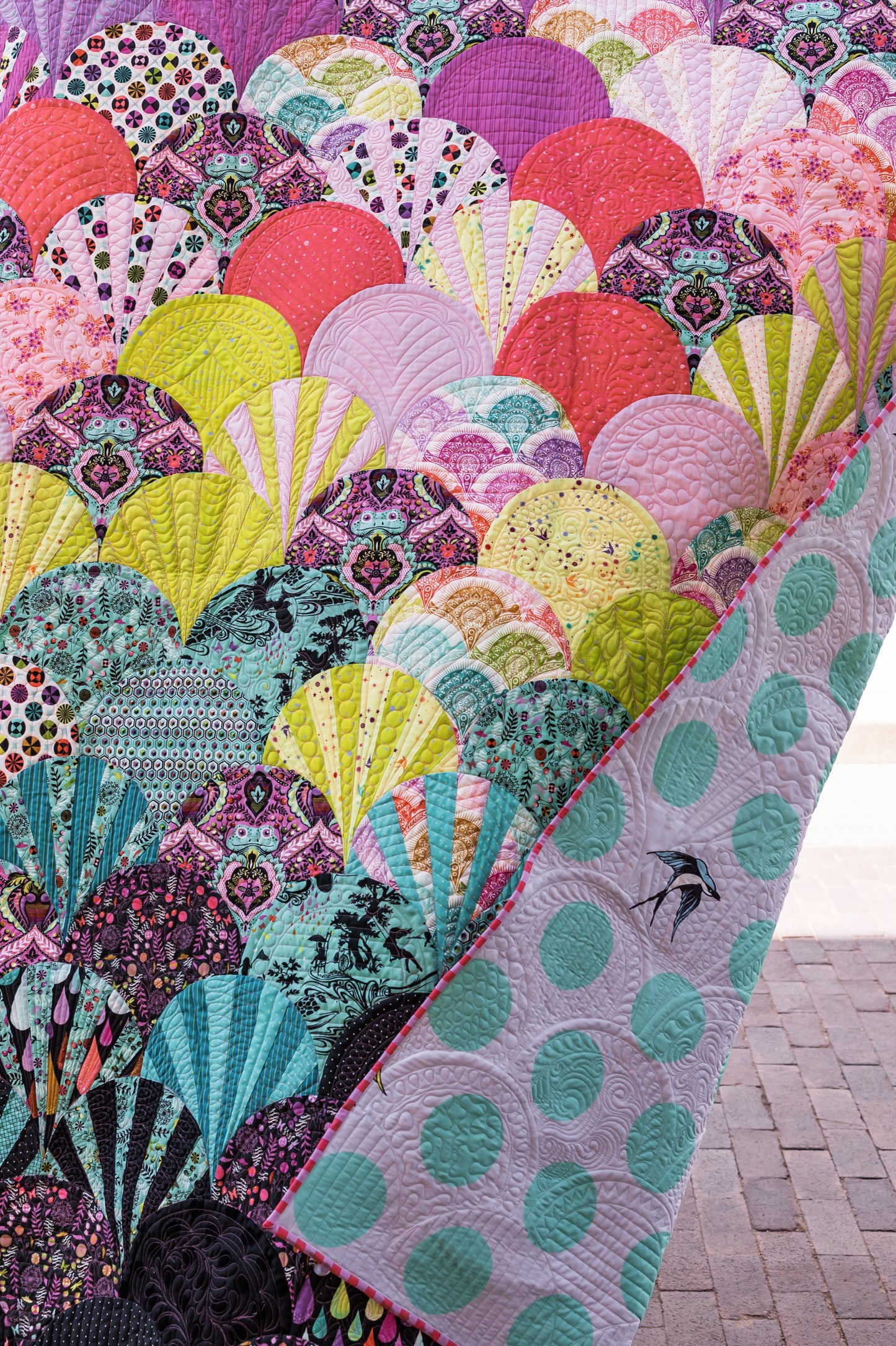 Glam Clam Quilt Kit - Prince Charming Déjà Vu by Tula Pink (Fabric Only) (Preorder)