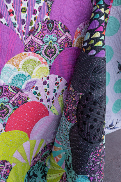Glam Clam Quilt Kit - Prince Charming Déjà Vu by Tula Pink (Fabric Only) (Preorder)