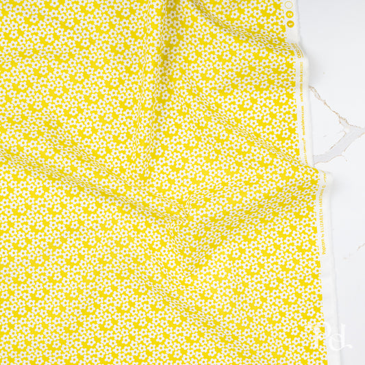 Popcorn Chartreuse - by Elizabeth Hartman for Moda (Preorder)