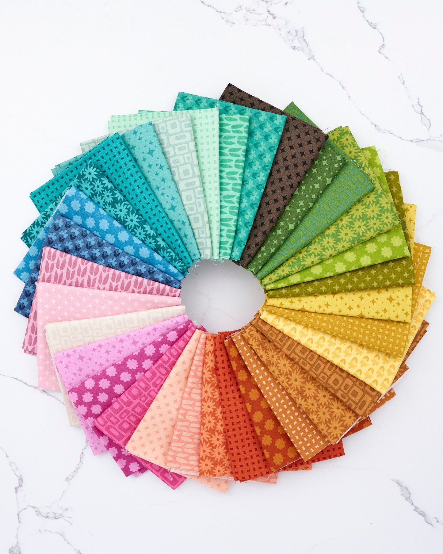 Scenery by Elizabeth Hartman Fat Quarter Bundle