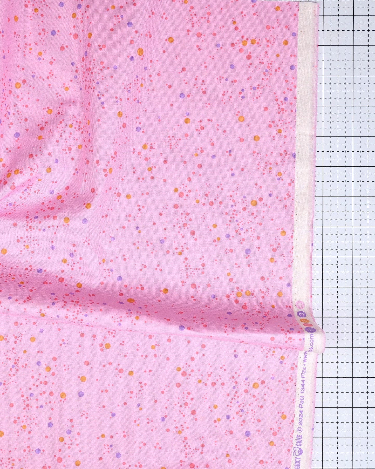 Fizz - Strawberry - Giucy Giuce - A-1344-E - Half Yard