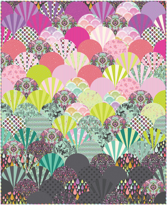 Glam Clam Quilt Kit - Prince Charming Déjà Vu by Tula Pink (Fabric Only, Preorder)