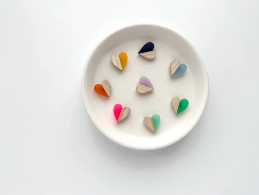 Heart Magnetic Needle Minder