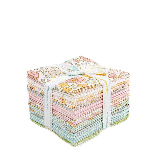 Little Posies Fat Quarter Bundle by Cayla Naylor, 21 pieces (Preorder)