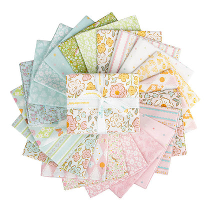 Little Posies Fat Quarter Bundle by Cayla Naylor, 21 pieces (Preorder)
