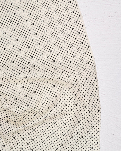 Ooh Lucky Lucky - Moon and Stars in Natural - Alexia Abegg - RS4118 11 - Half Yard