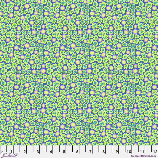 SM Primulas Periwinkle quilting fabric, part of the Bits & Bobs fabric collection by Brandon Mably (SKU: PWBM114.PERIWINKLE)