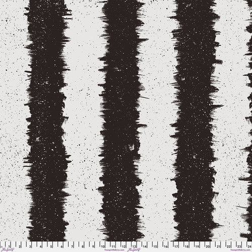 Striation in Piano quilting fabric, part of the Enrapture fabric collection by Giucy Giuce (SKU: PWGG010.PIANO)