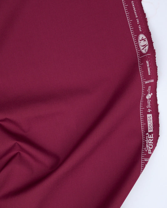 Signature Pure Solids - Velvet - Art Gallery - PES902 - Half Yard