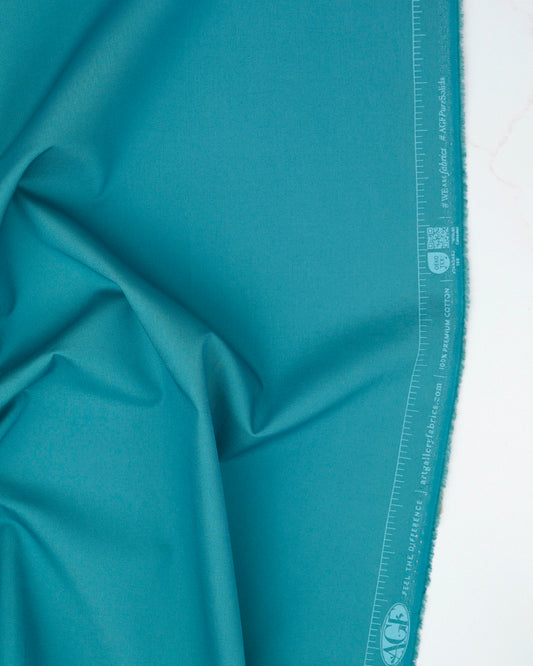 Signature Pure Solids - Honeymoon - Art Gallery - PES911 - Half Yard