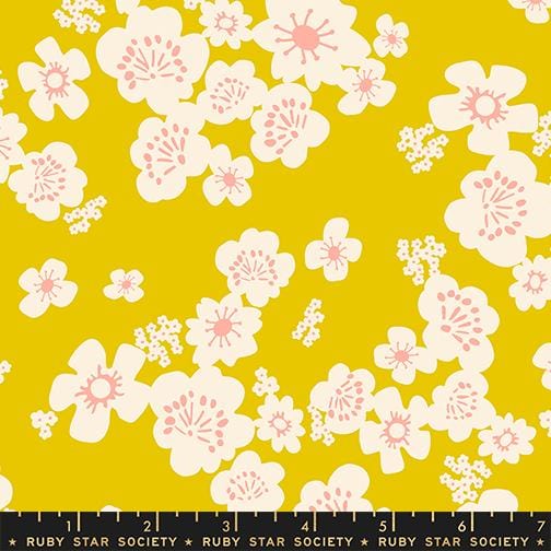Hana Double Gauze in Golden Hour fabric, part of the Paper Cuts 2 fabric collection by Rashida Coleman Hale (SKU: RS1128 13DG)