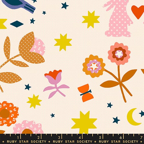 Applique in Natural quilting fabric, part of the Mystic Fable fabric collection by Alexia Abegg (SKU: RS4144 11)