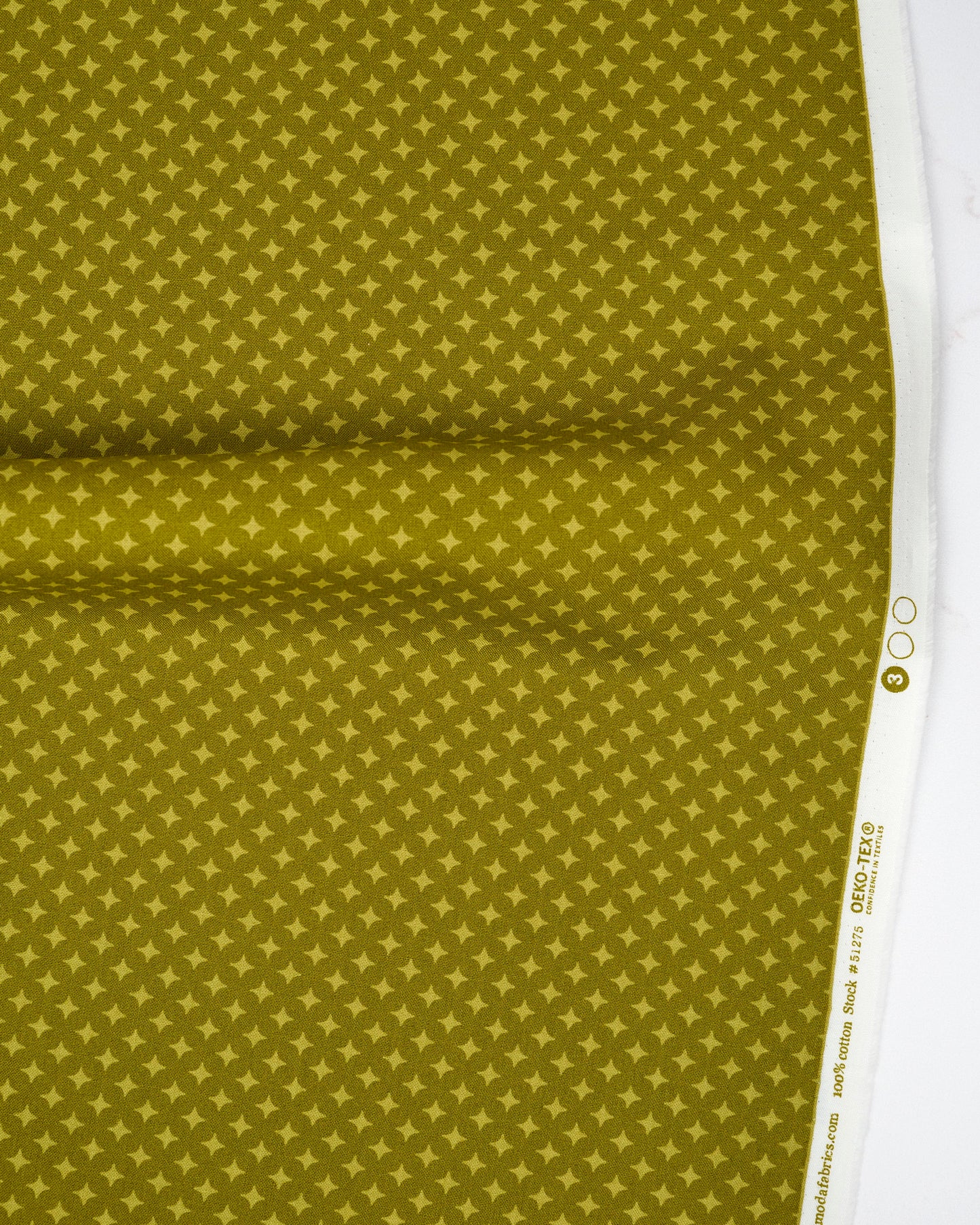 Diamonds Kelp - Scenery by Elizabeth Hartman - Half Yard (Preorder)