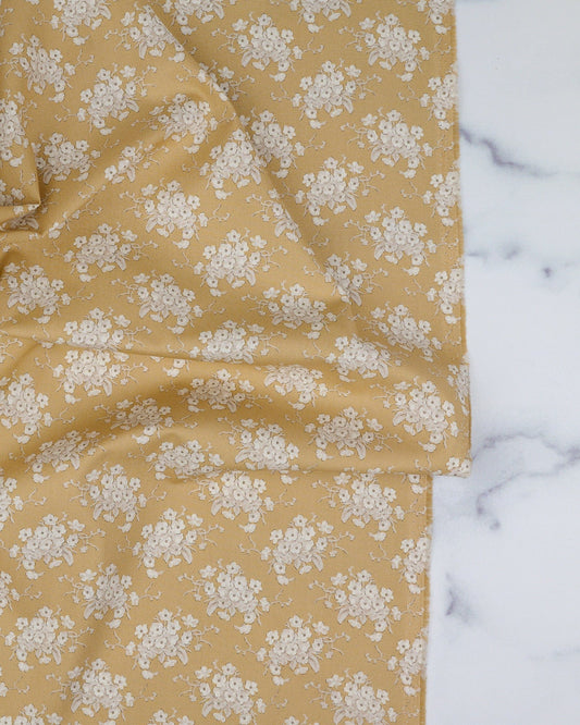 Sunday Brunch - White Flower Sand - Tilda Fabrics - TIL100600 - Half Yard