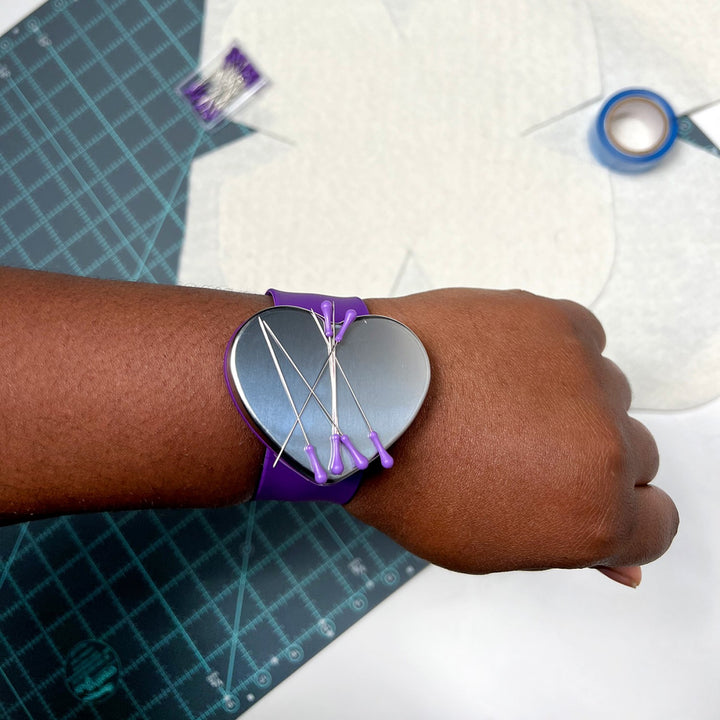 The Gypsy Quilter - Slap Bracelet Heart - TGQ133