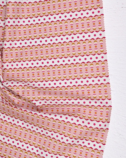 Wandering Eye - Gumnut in Warm - Kathy Doughty - 91072-28 - Half Yard