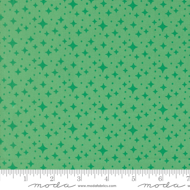 Popcorn Starlight in Jade - by Elizabeth Hartman for Moda (Preorder)